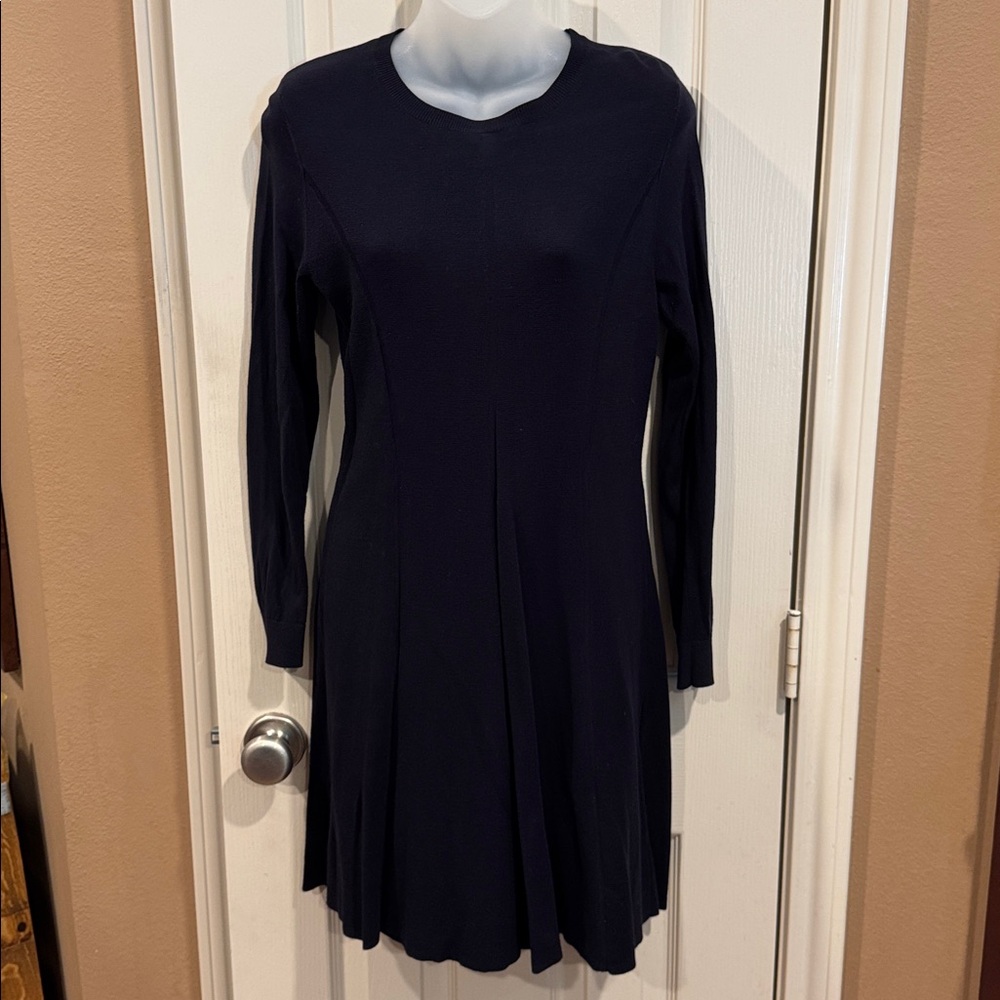 Ann Taylor Navy Long Sleeve Classic Dress. Sz Medium